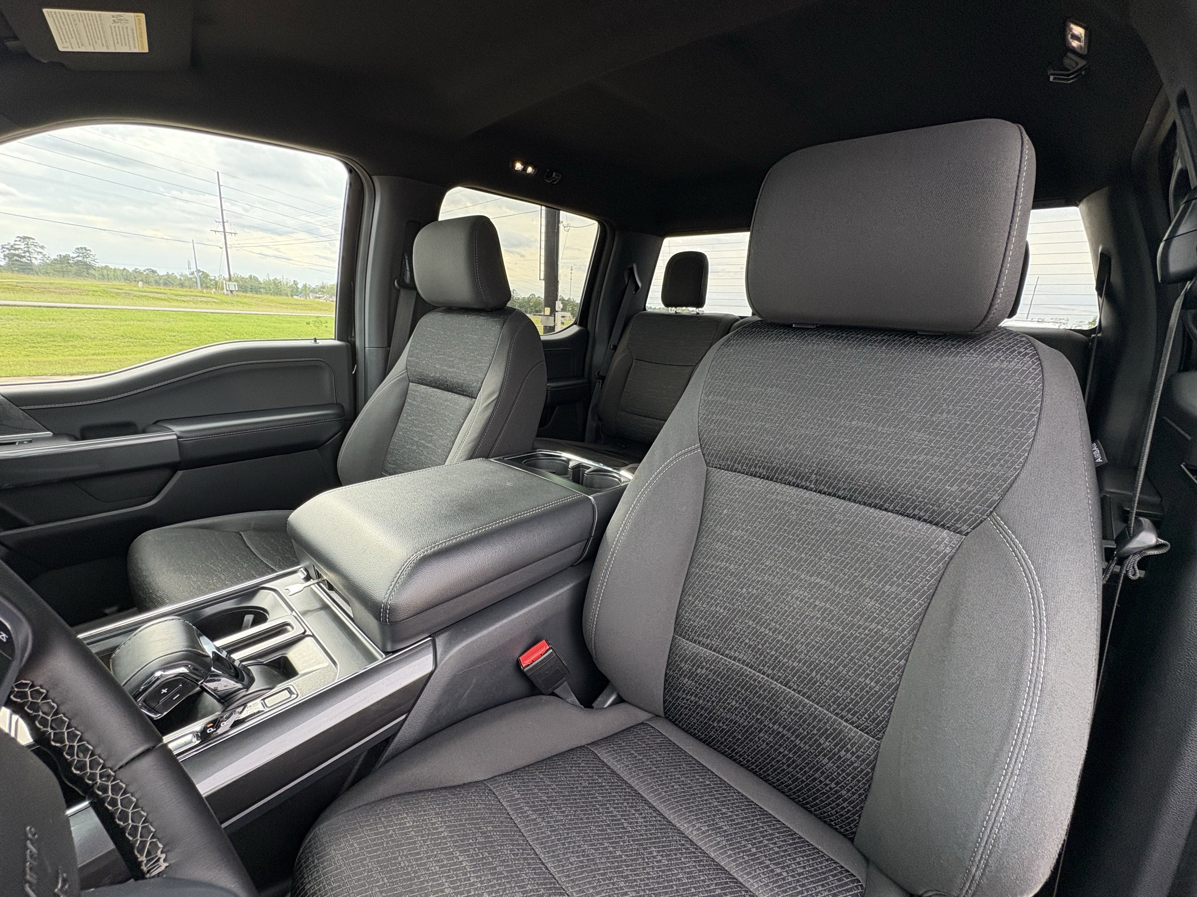2023 Ford F-150 Base