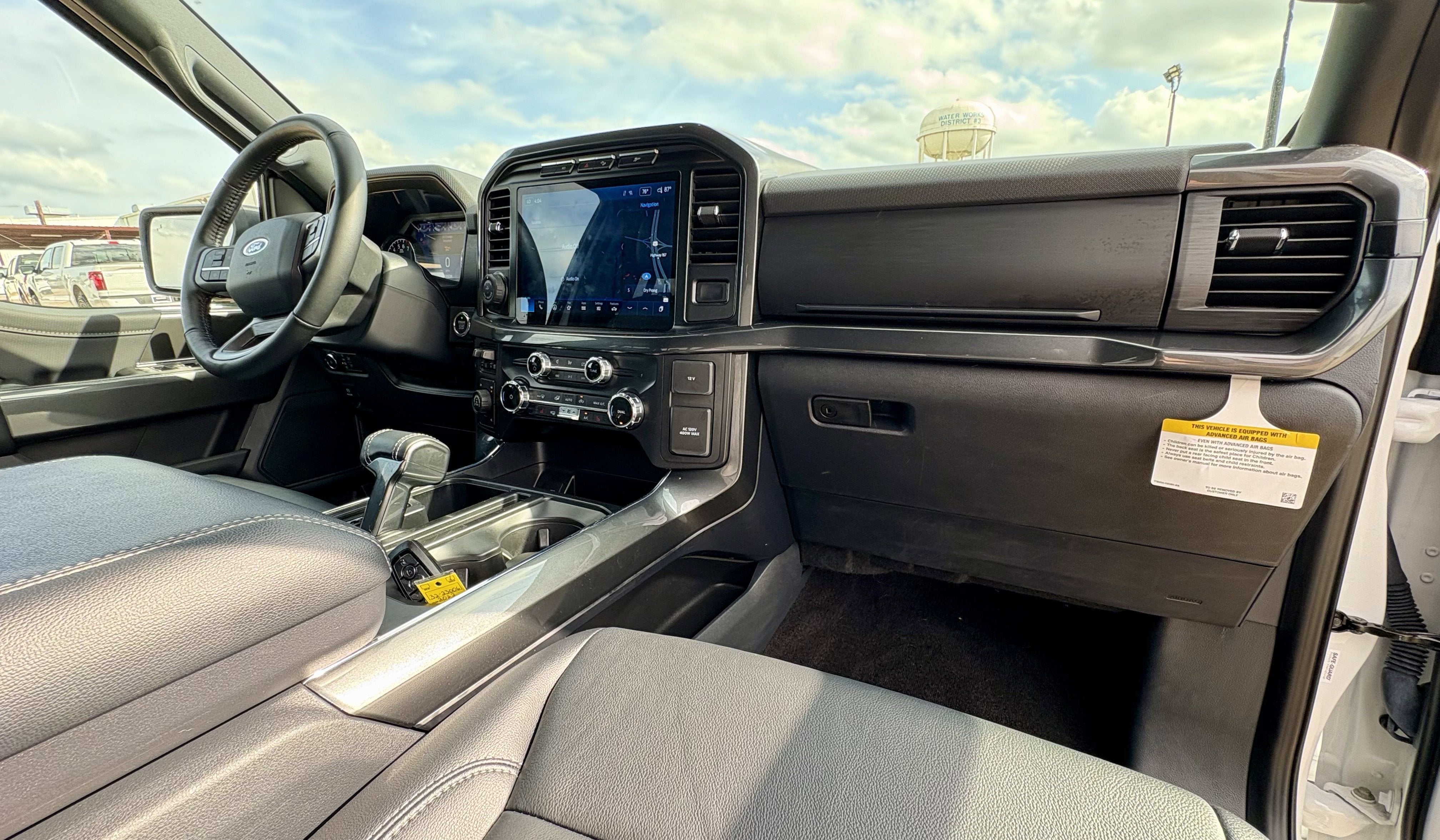 2022 Ford F-150 Base