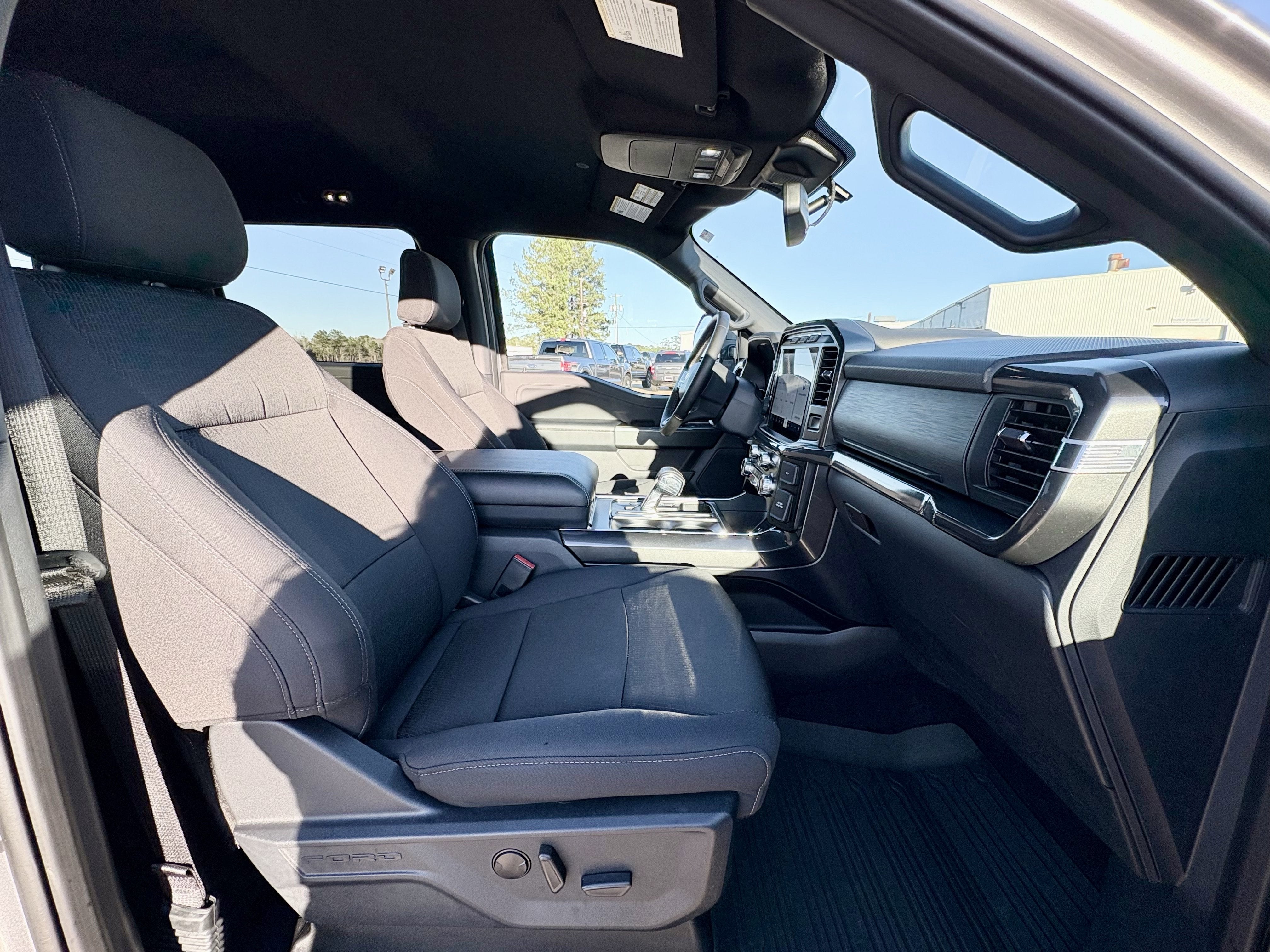 2023 Ford F-150 Base