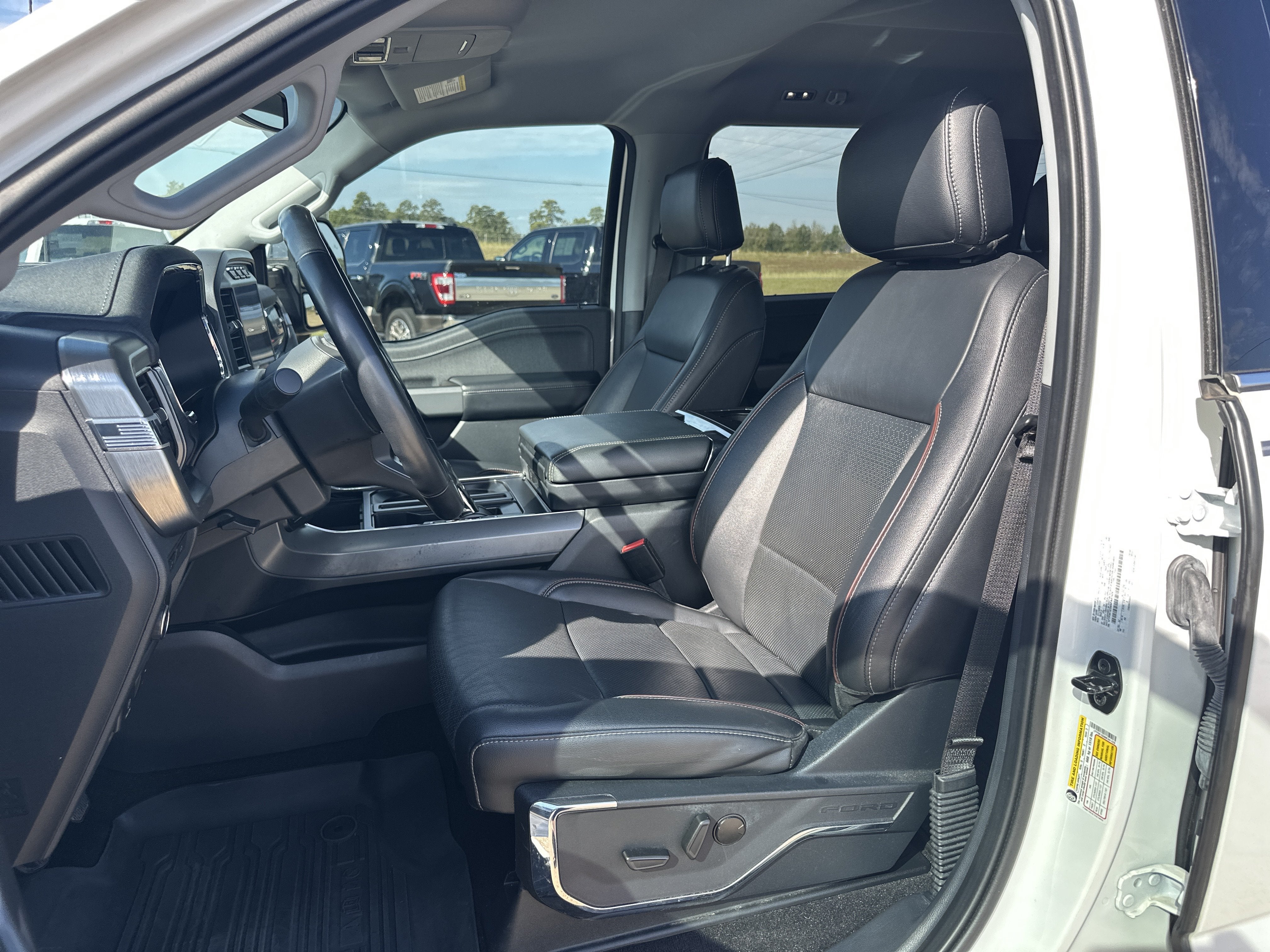 2022 Ford F-150 Base