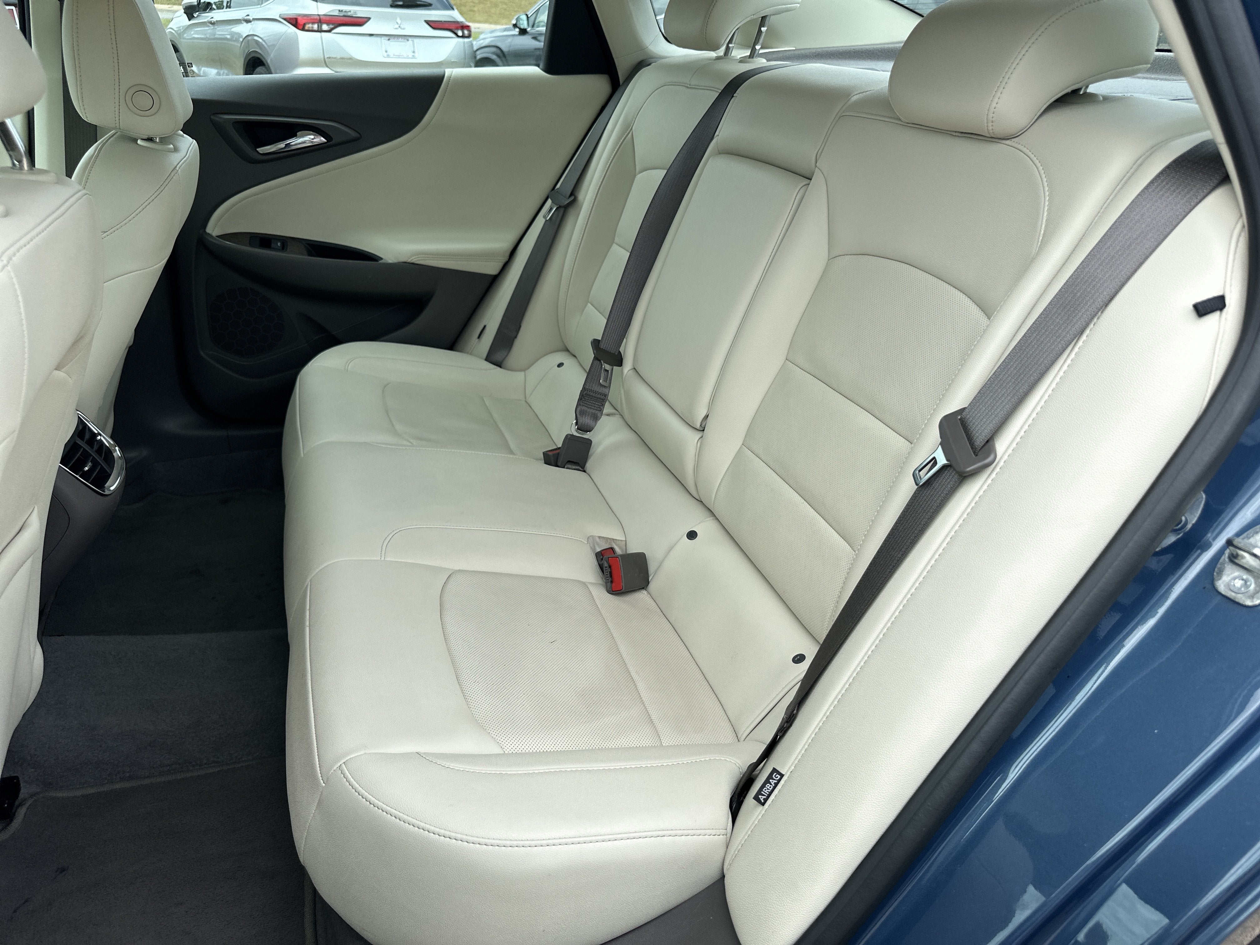 2024 Chevrolet Malibu LT w/2LT