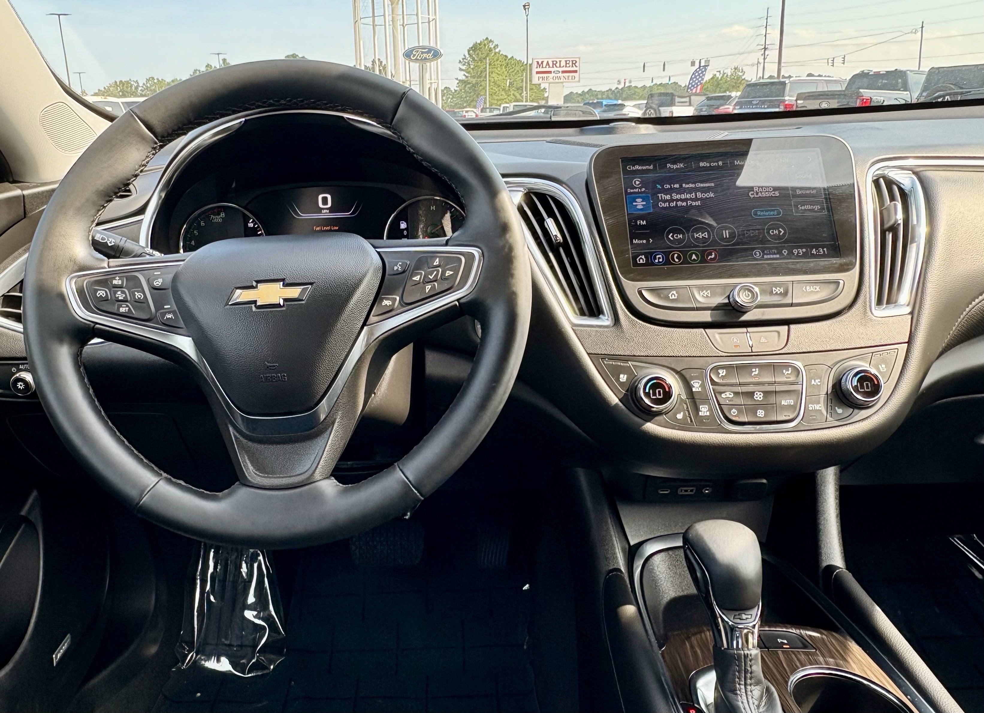 2024 Chevrolet Malibu LT w/2LT