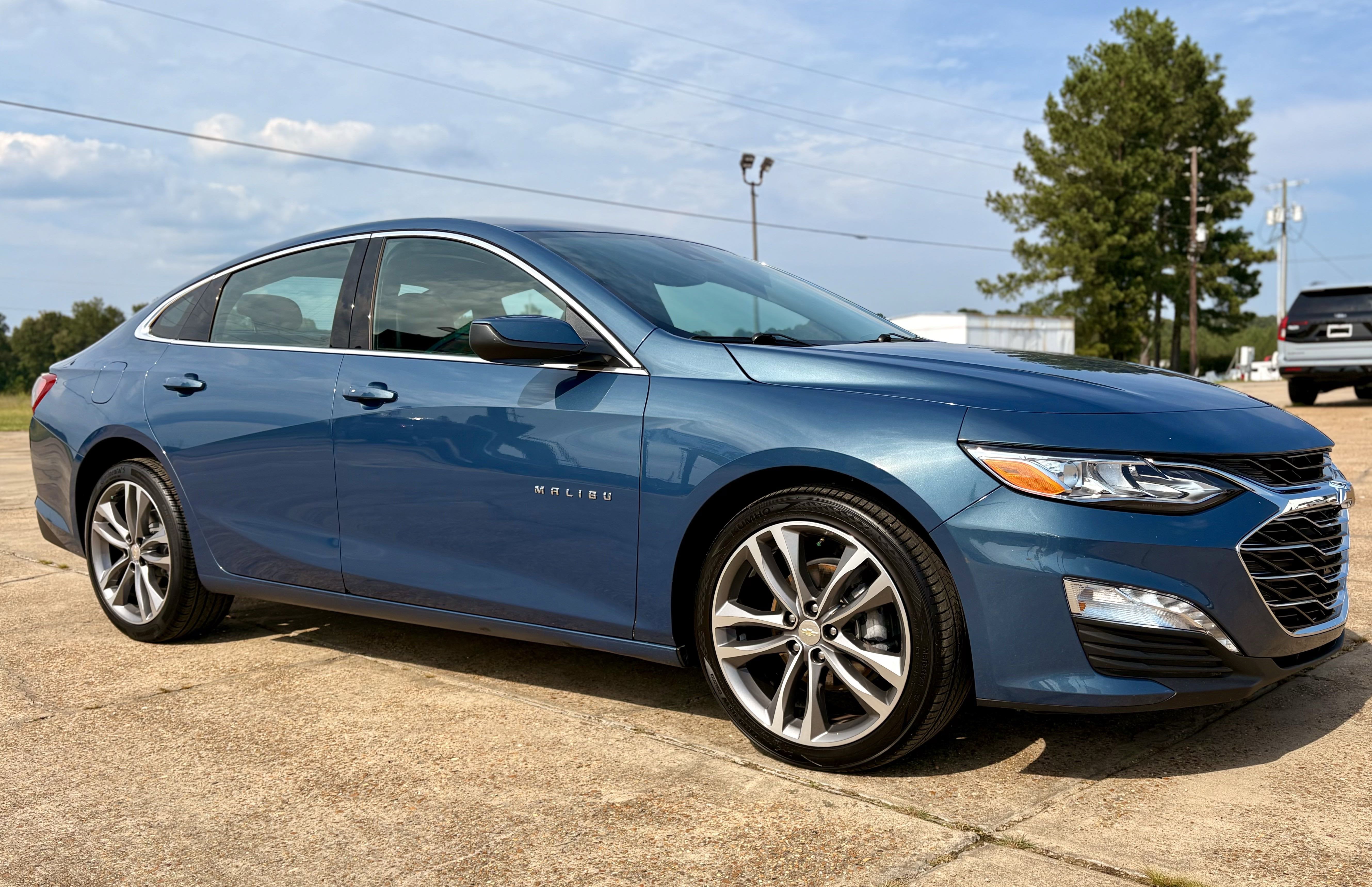 2024 Chevrolet Malibu LT w/2LT