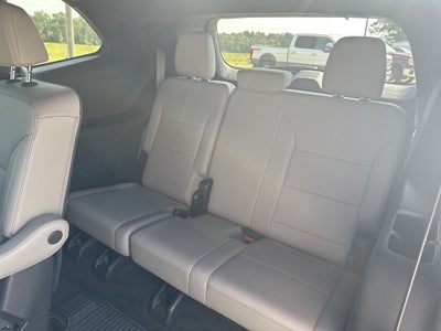 2024 GMC Acadia Elevation