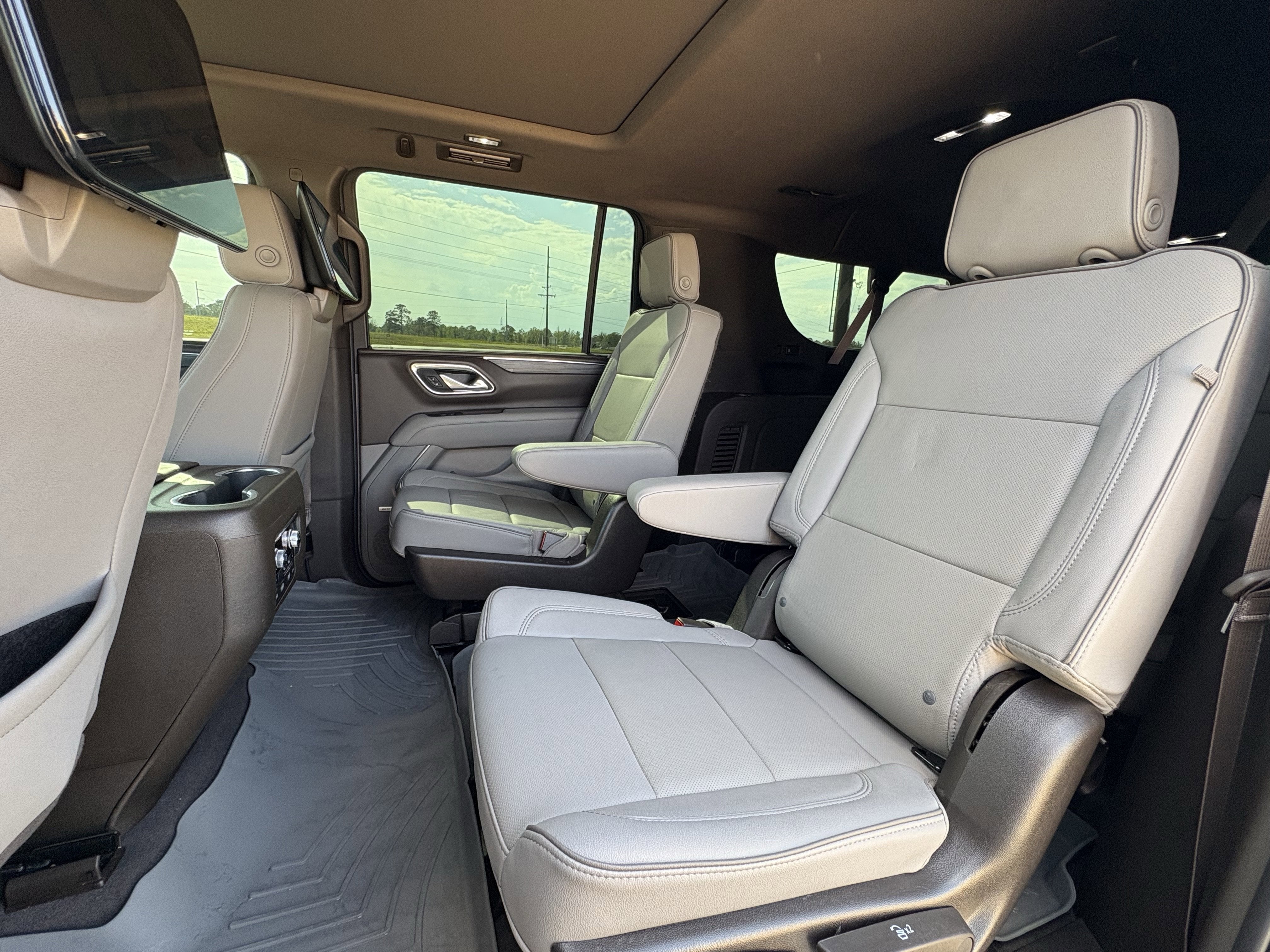 2024 GMC Yukon XL SLT