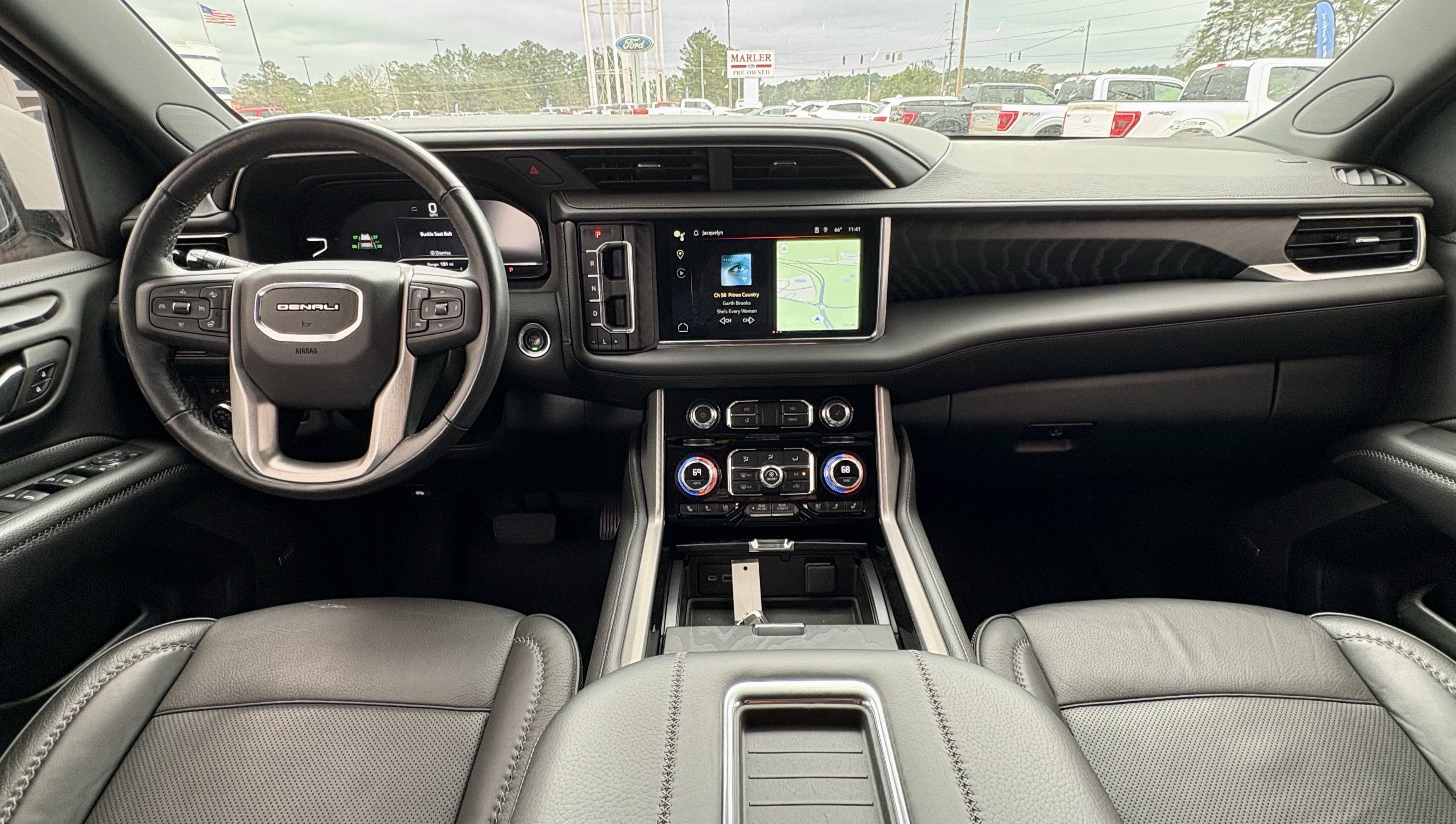 2022 GMC Yukon XL Denali