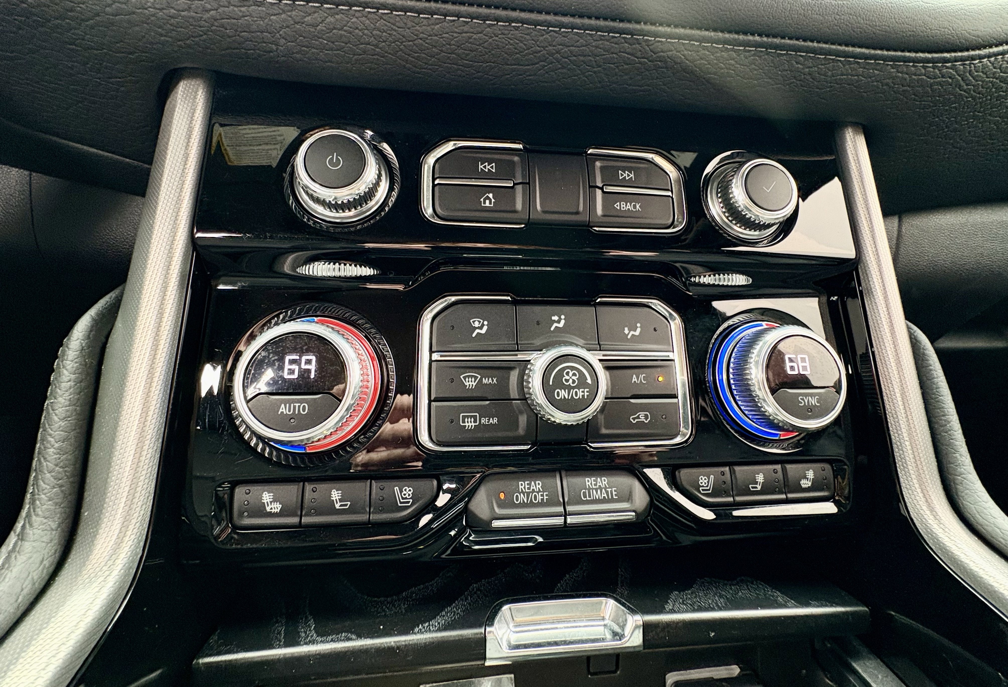 2022 GMC Yukon XL Denali