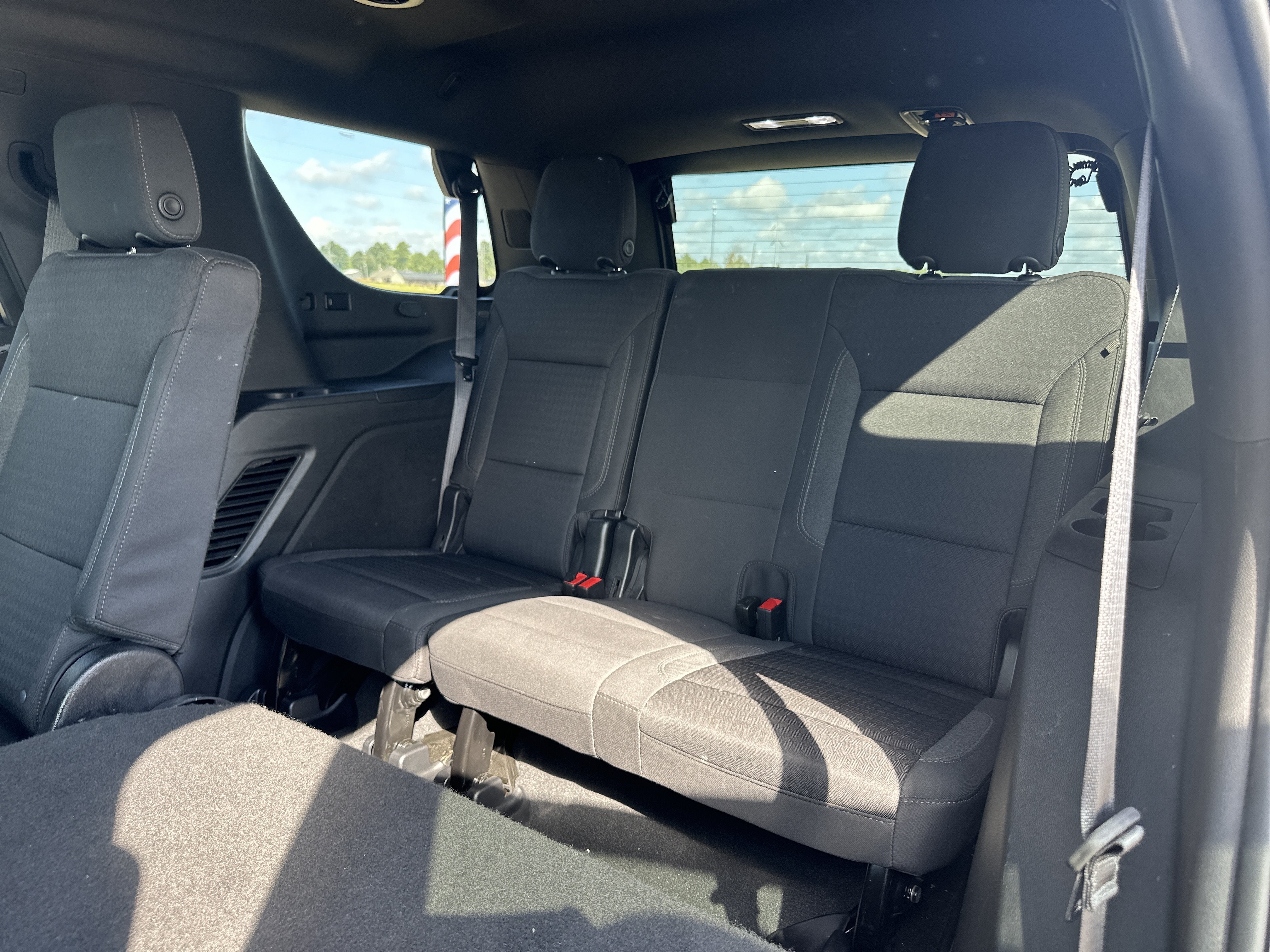 2023 Chevrolet Tahoe LS