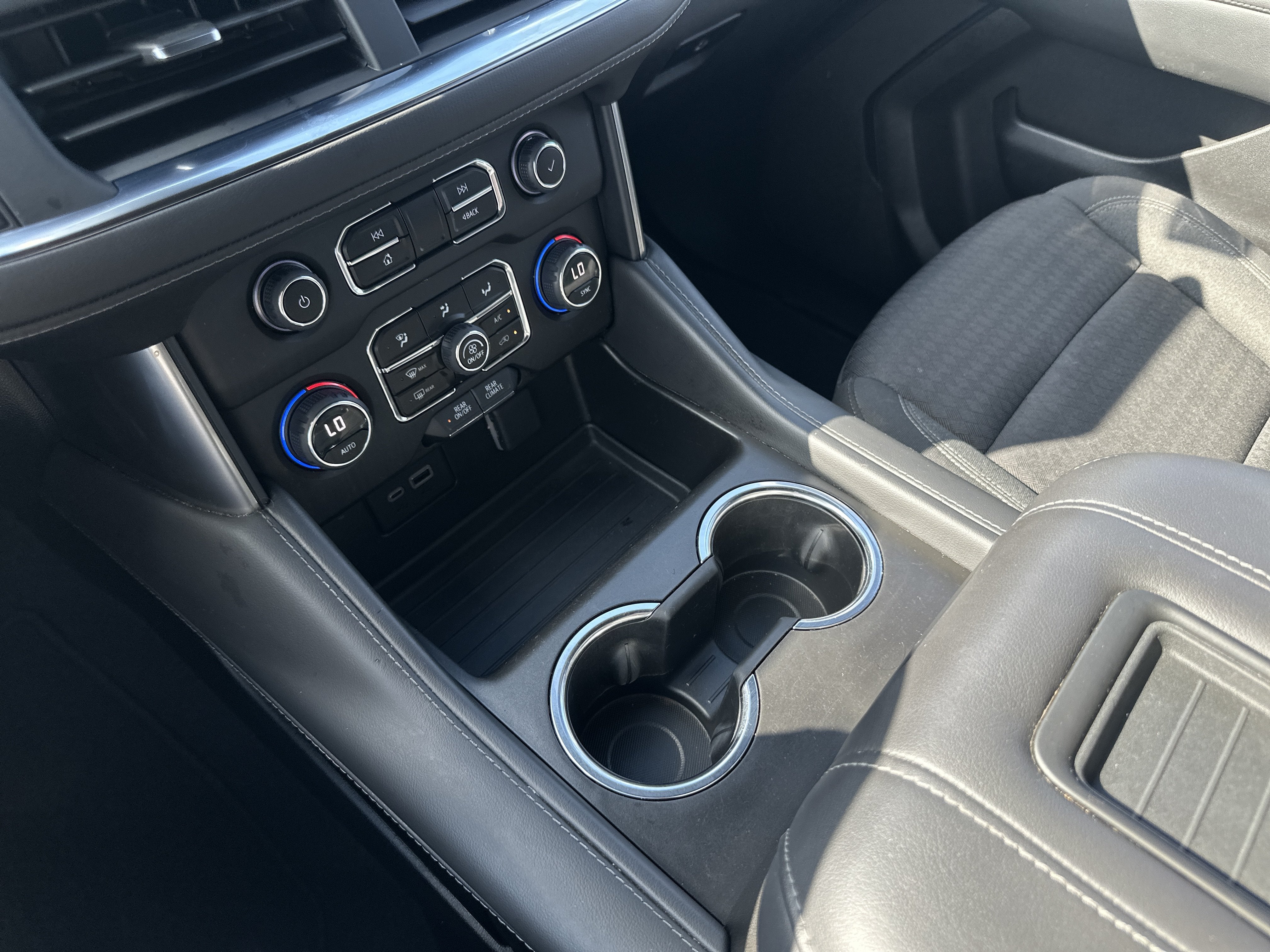2023 Chevrolet Tahoe LS