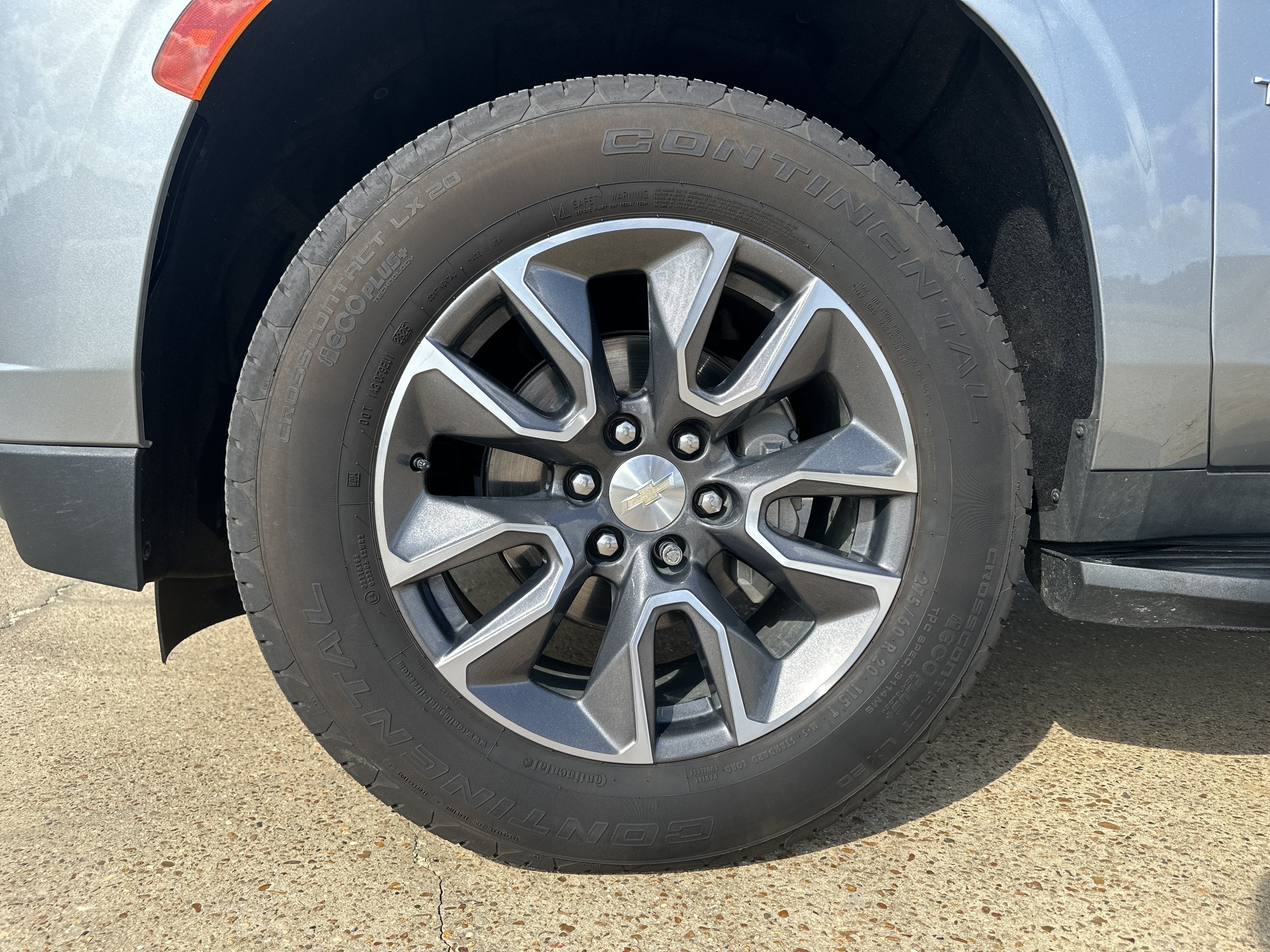 2023 Chevrolet Tahoe LS