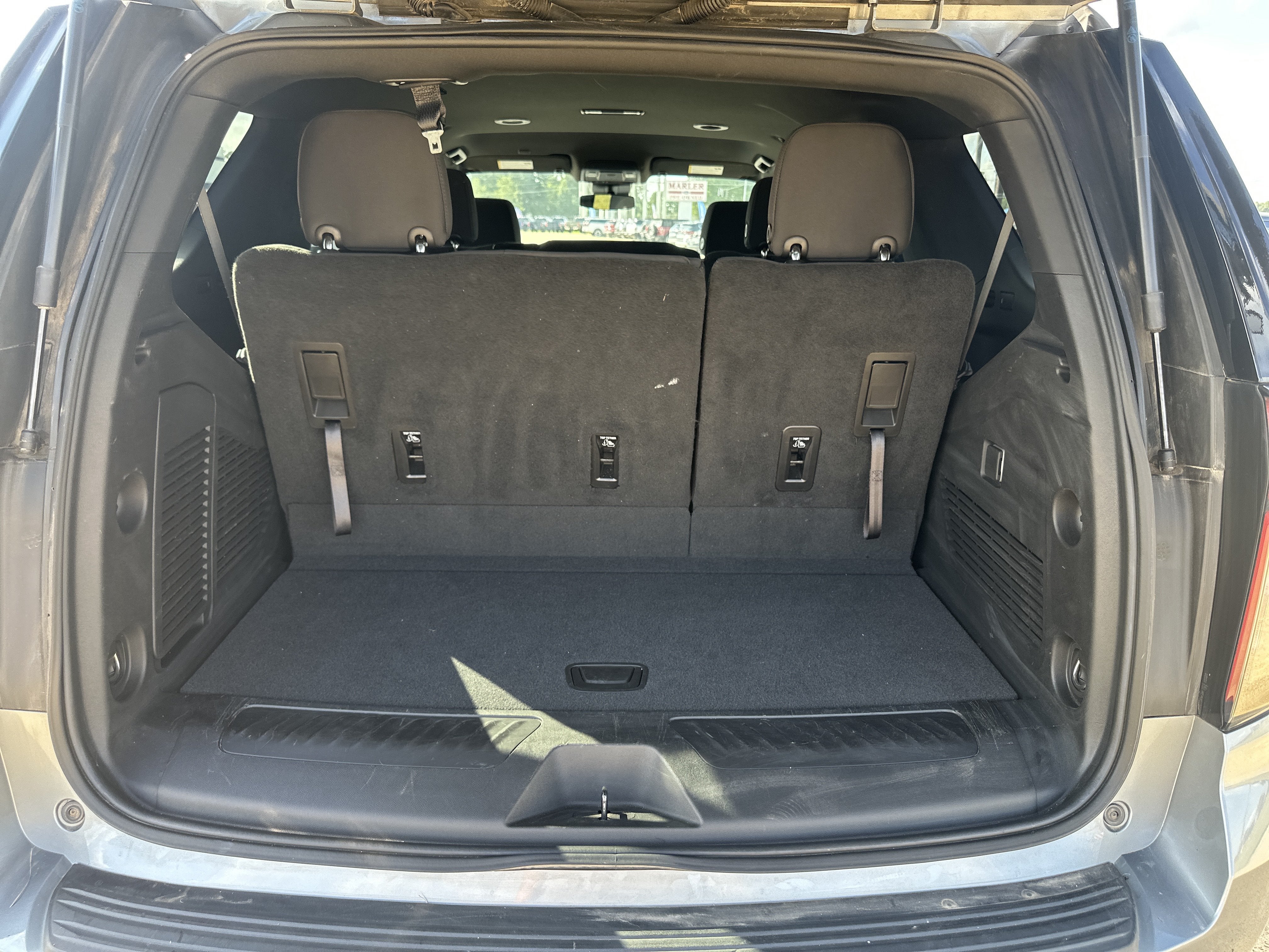 2023 Chevrolet Tahoe LS
