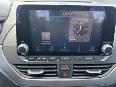 2025 Nissan Altima SR