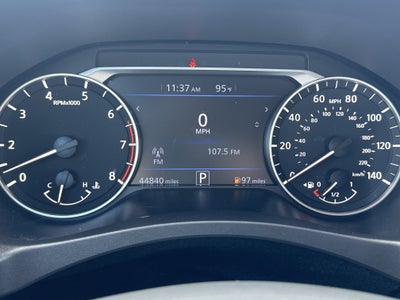 2025 Nissan Altima SR