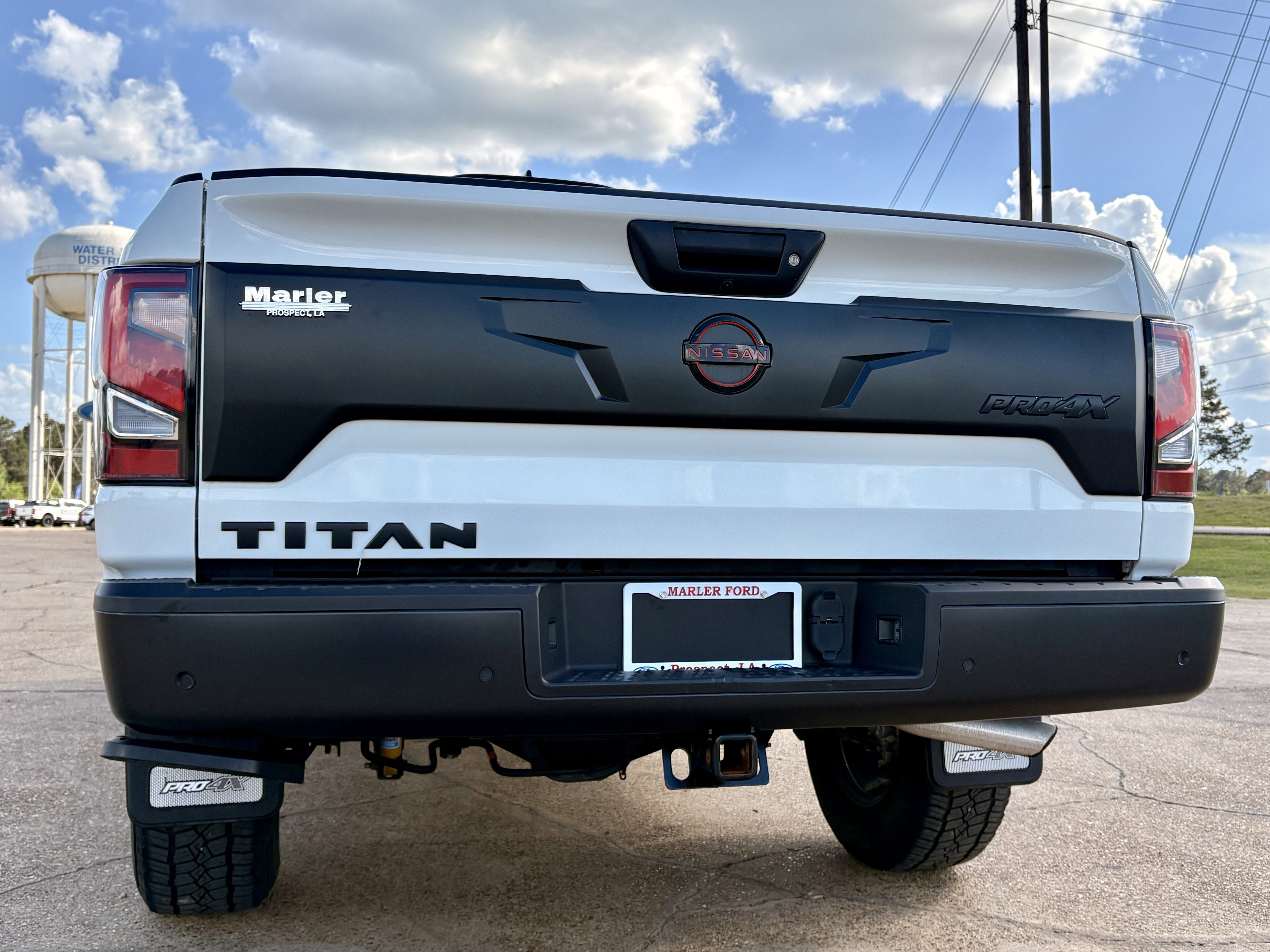 2023 Nissan Titan PRO-4X