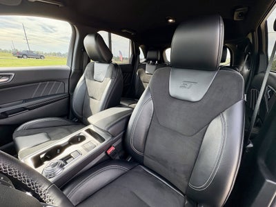 2023 Ford Edge ST