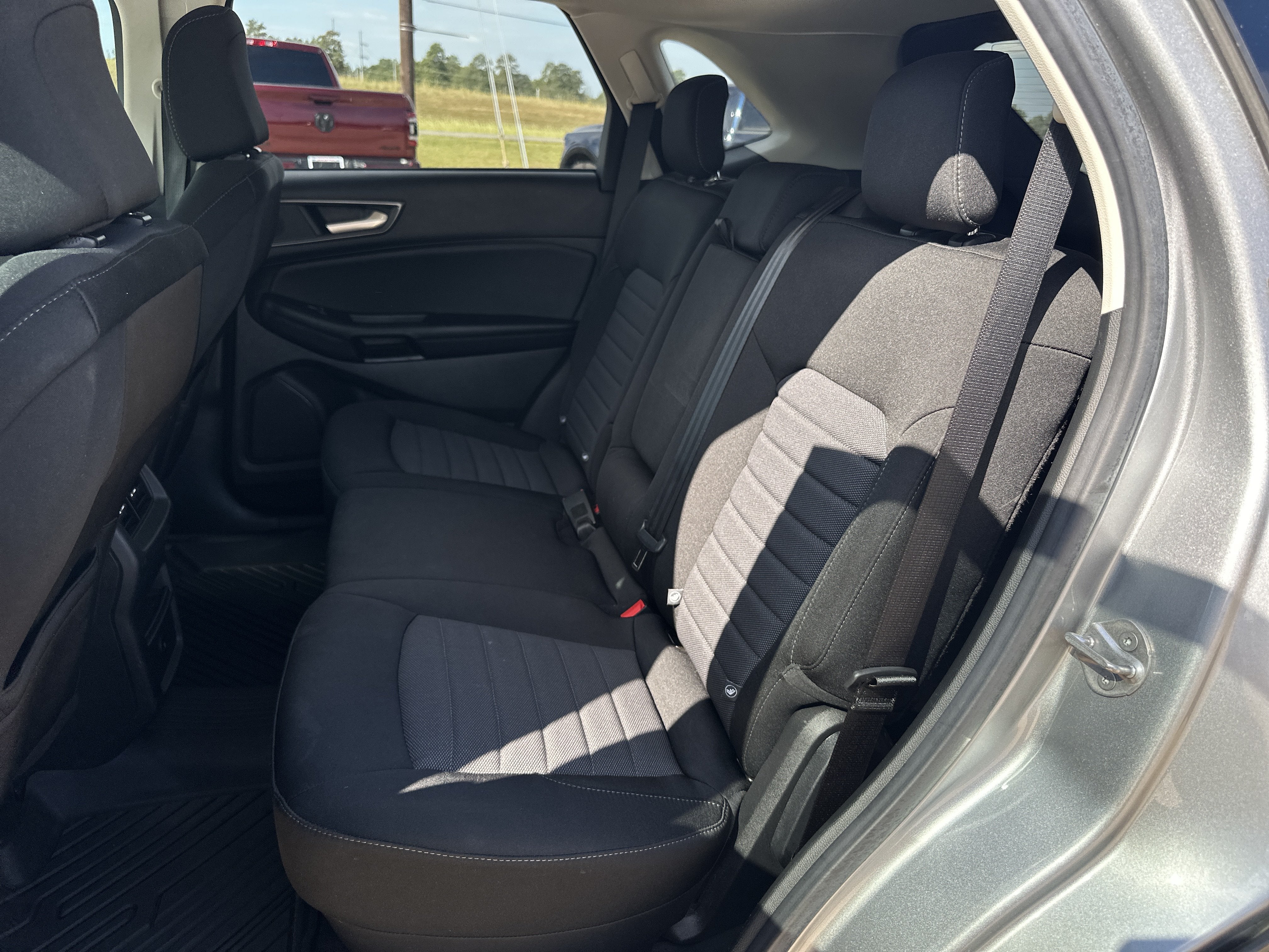 2023 Ford Edge SE