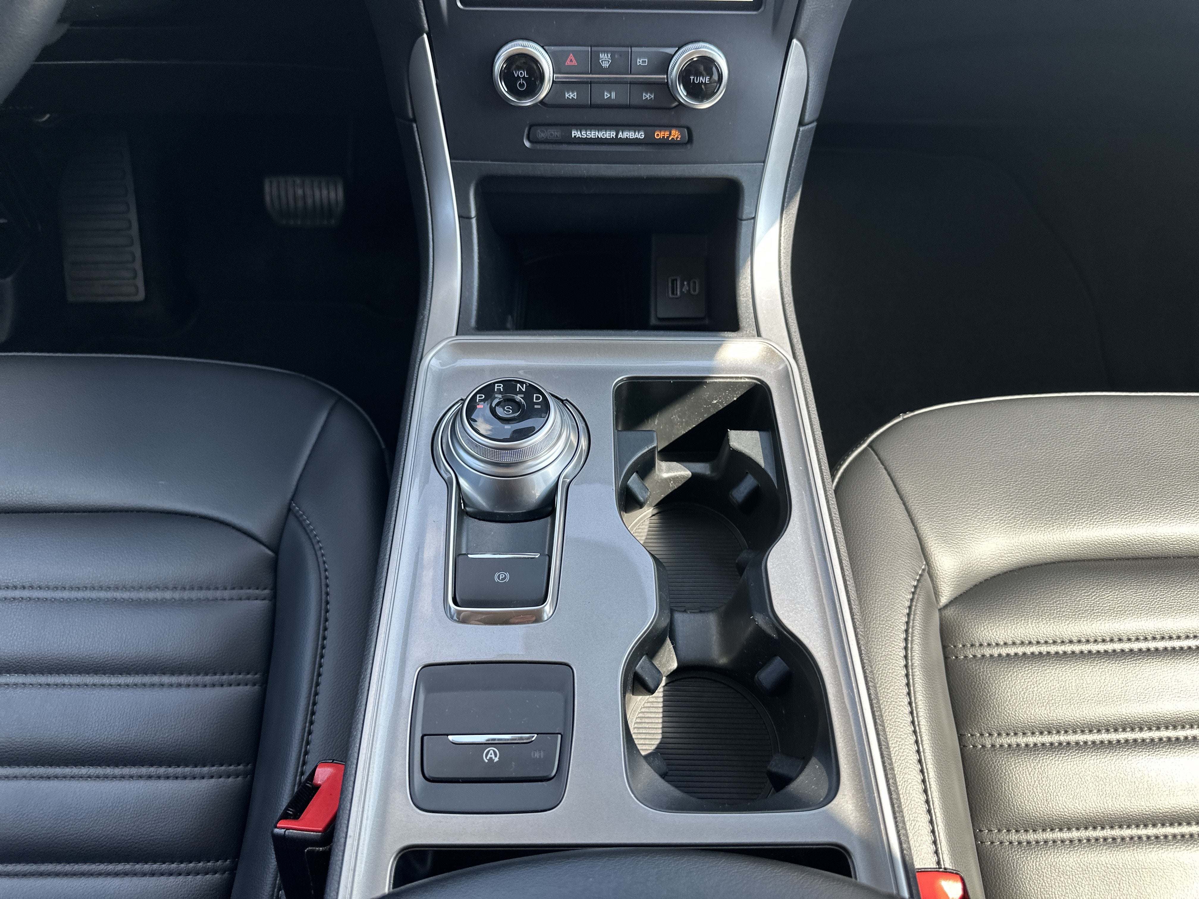 2024 Ford Edge Sport