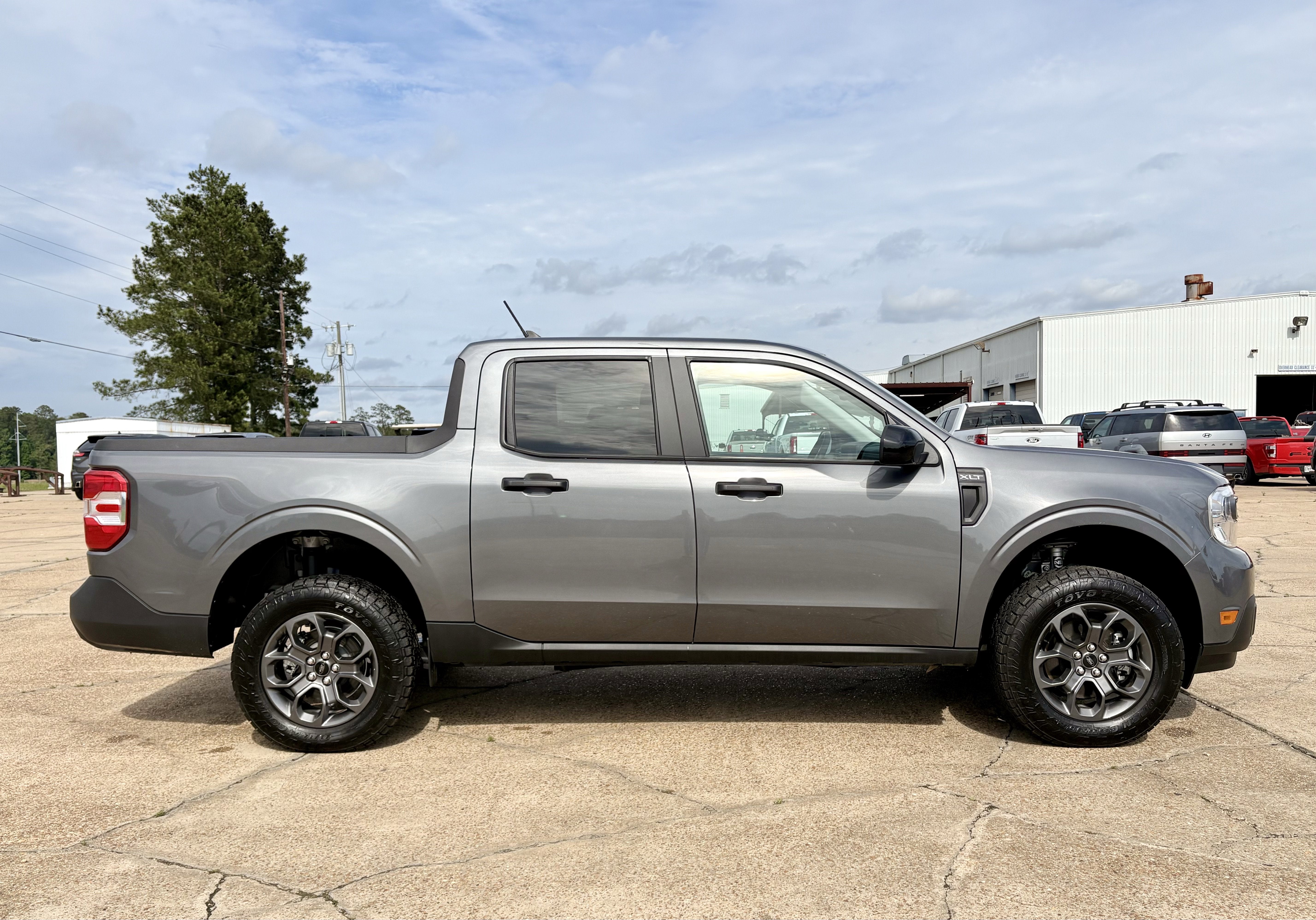2024 Ford Maverick XLT