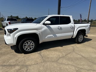 2025 Toyota Tacoma Base