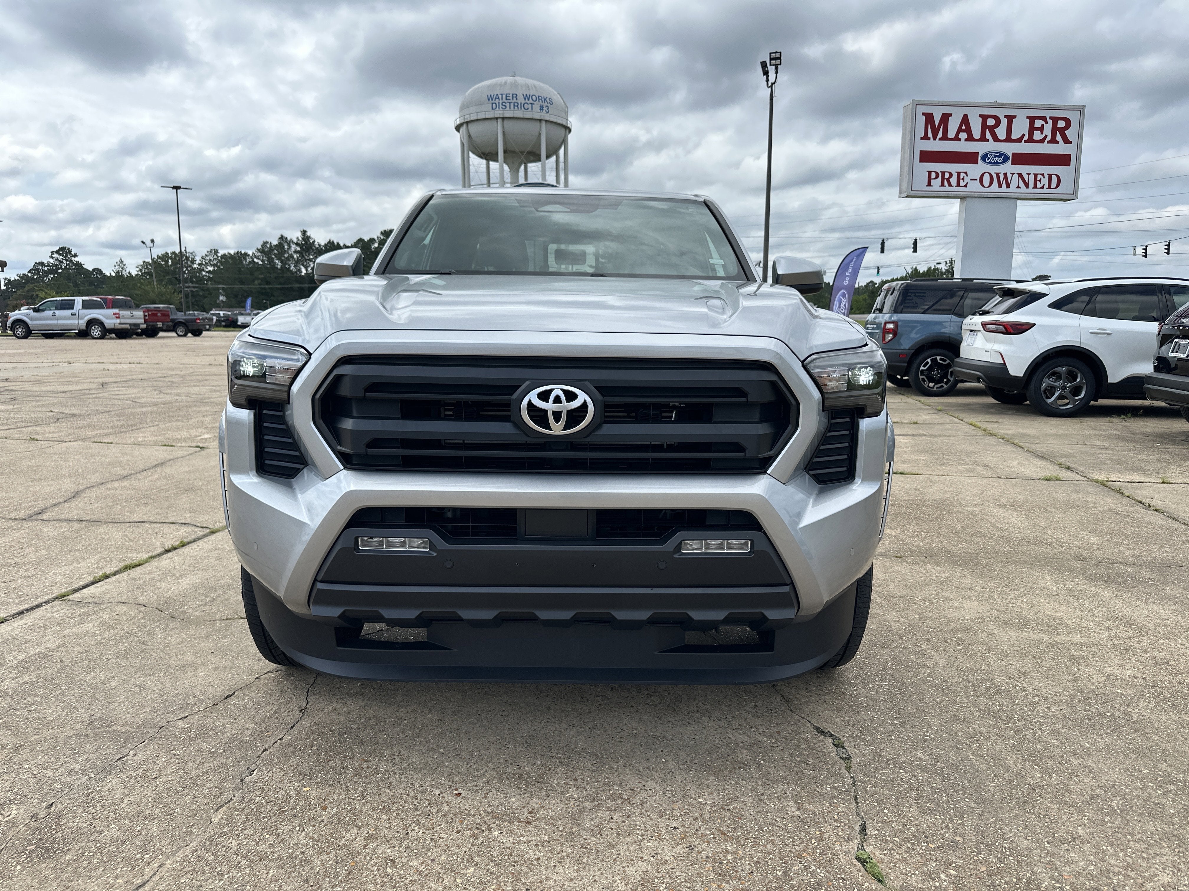 2024 Toyota Tacoma SR5