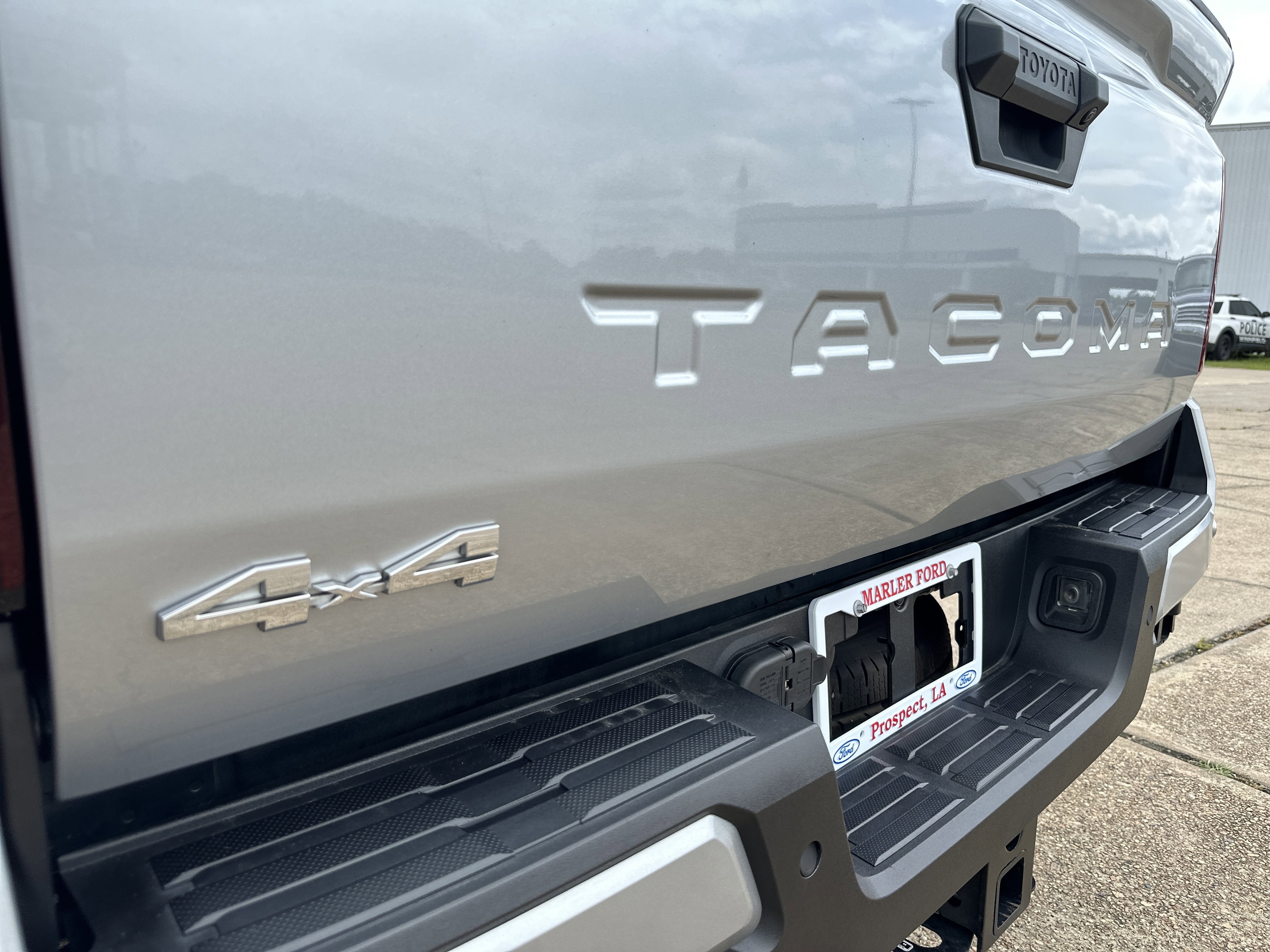 2024 Toyota Tacoma SR5