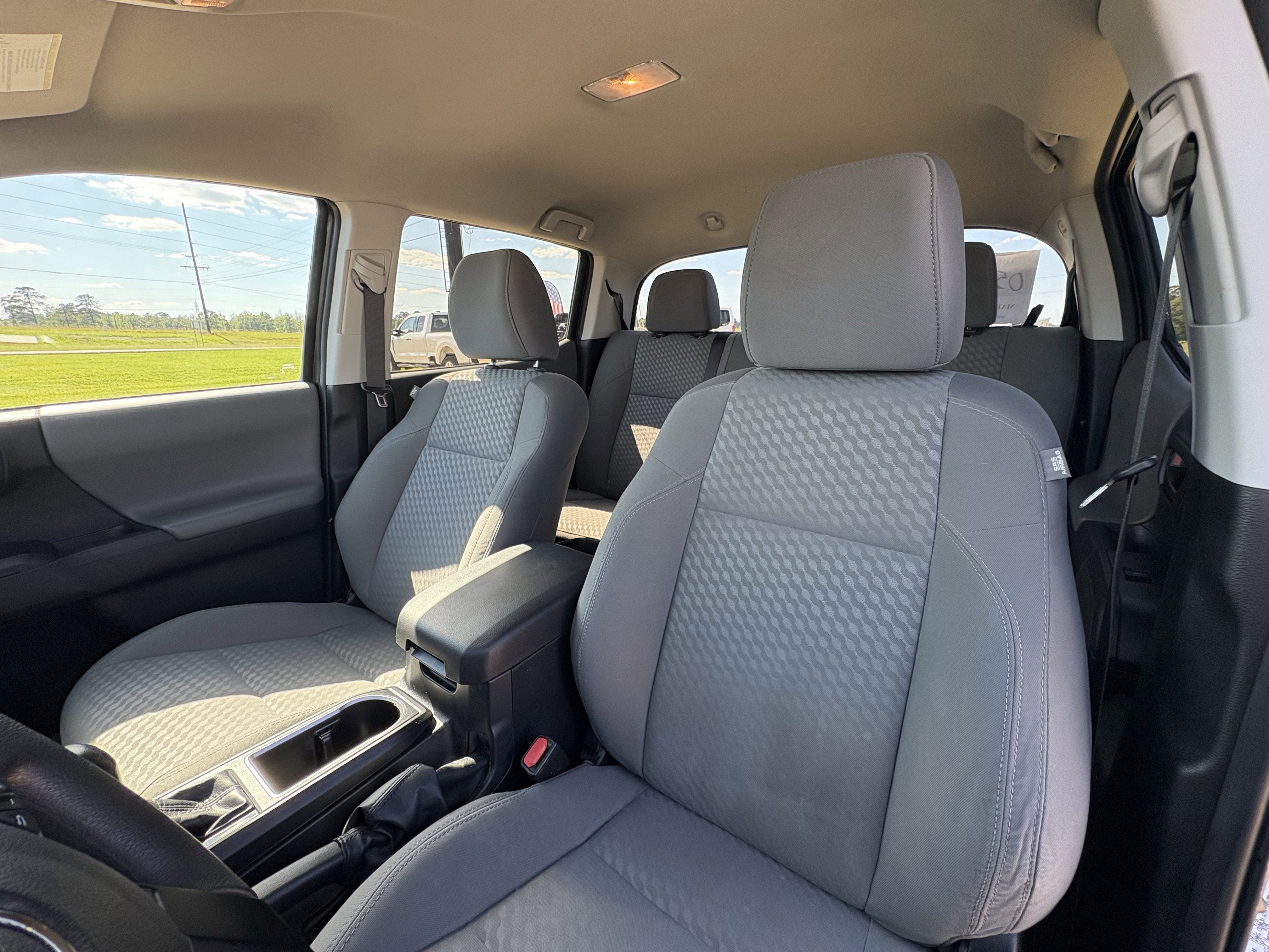 2022 Toyota Tacoma SR