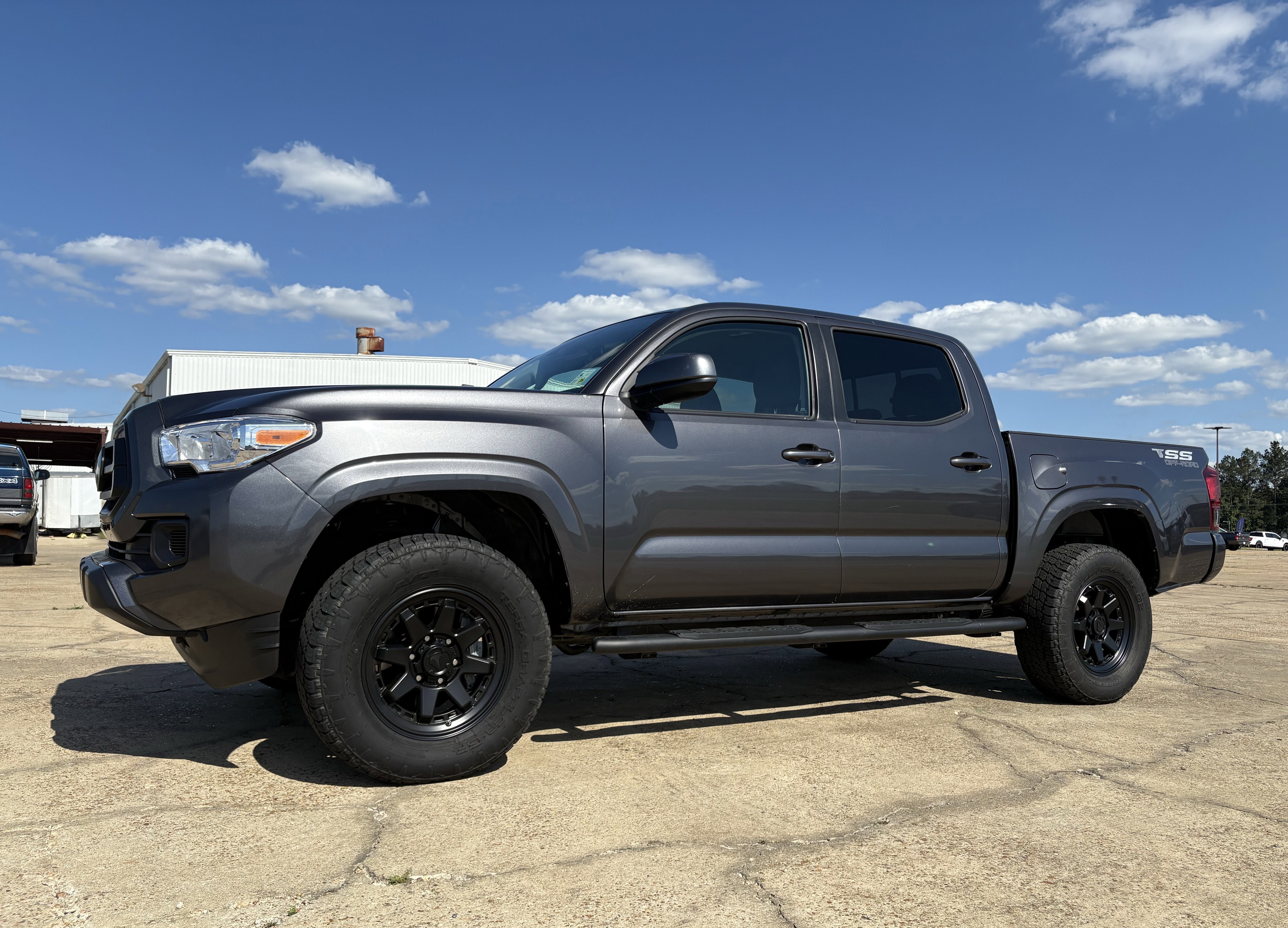 2022 Toyota Tacoma SR