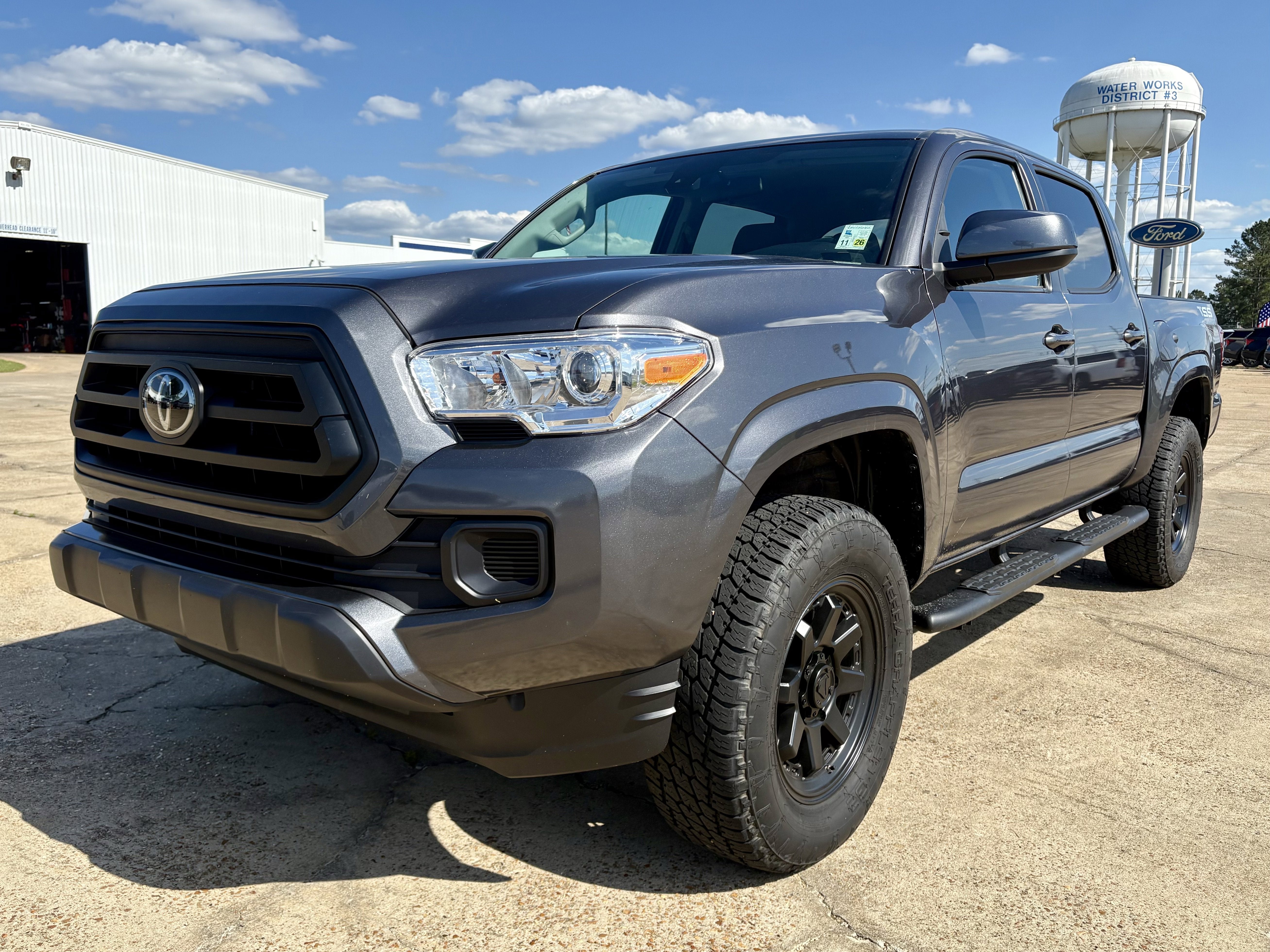 2022 Toyota Tacoma SR