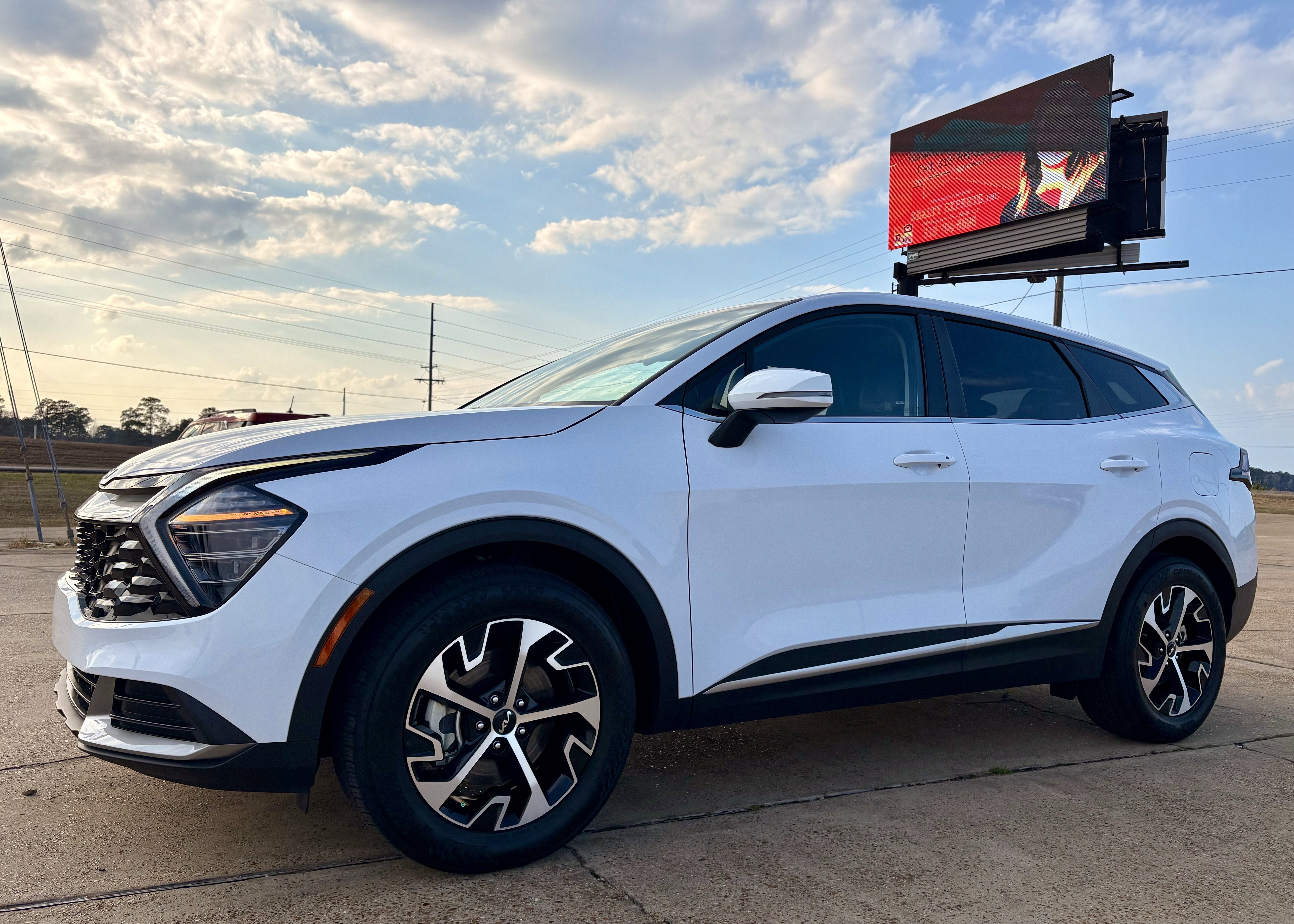 2025 Kia Sportage EX