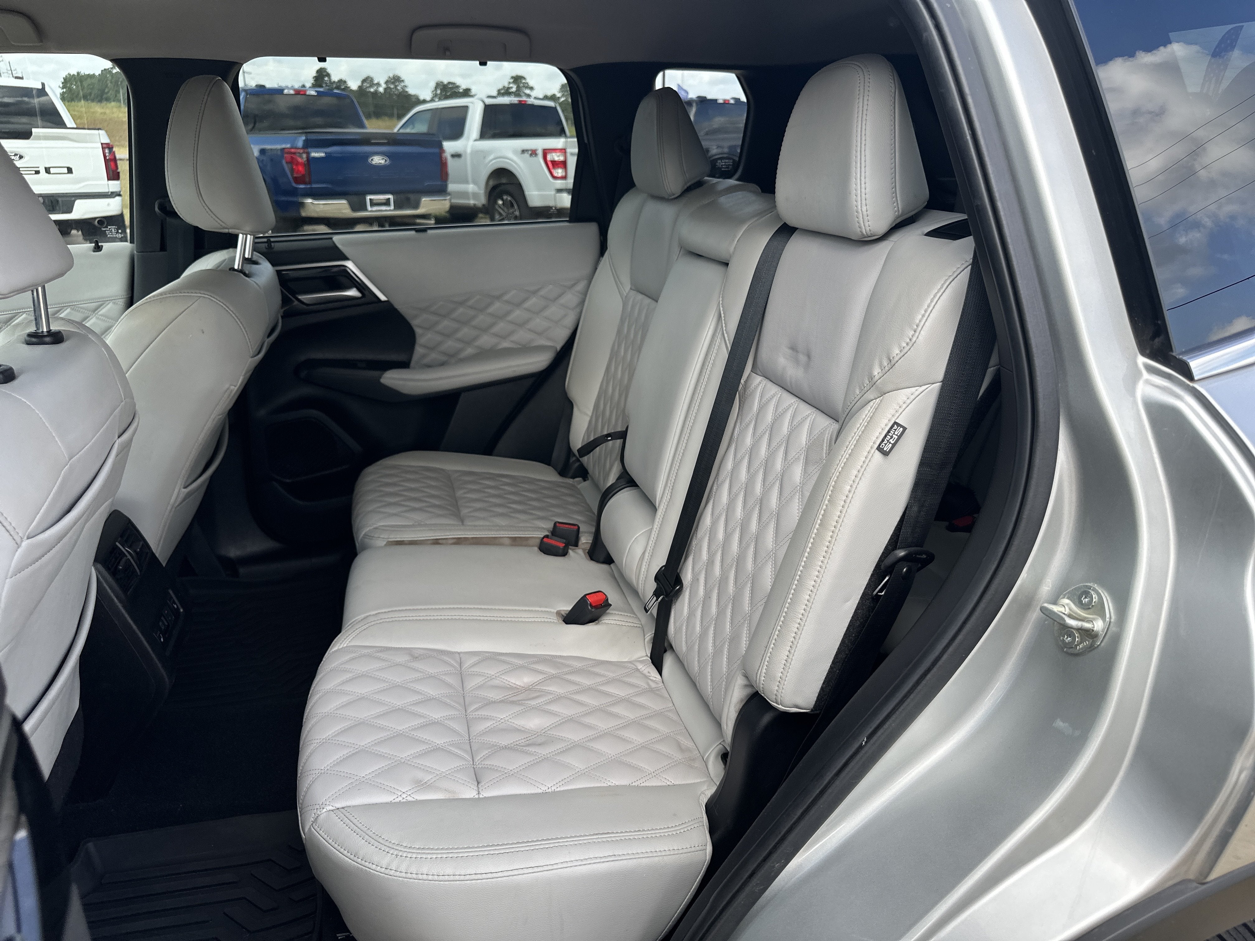 2024 Mitsubishi Outlander SEL