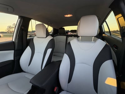 2022 Toyota Prius XLE