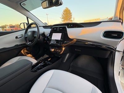 2022 Toyota Prius XLE