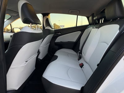 2022 Toyota Prius XLE