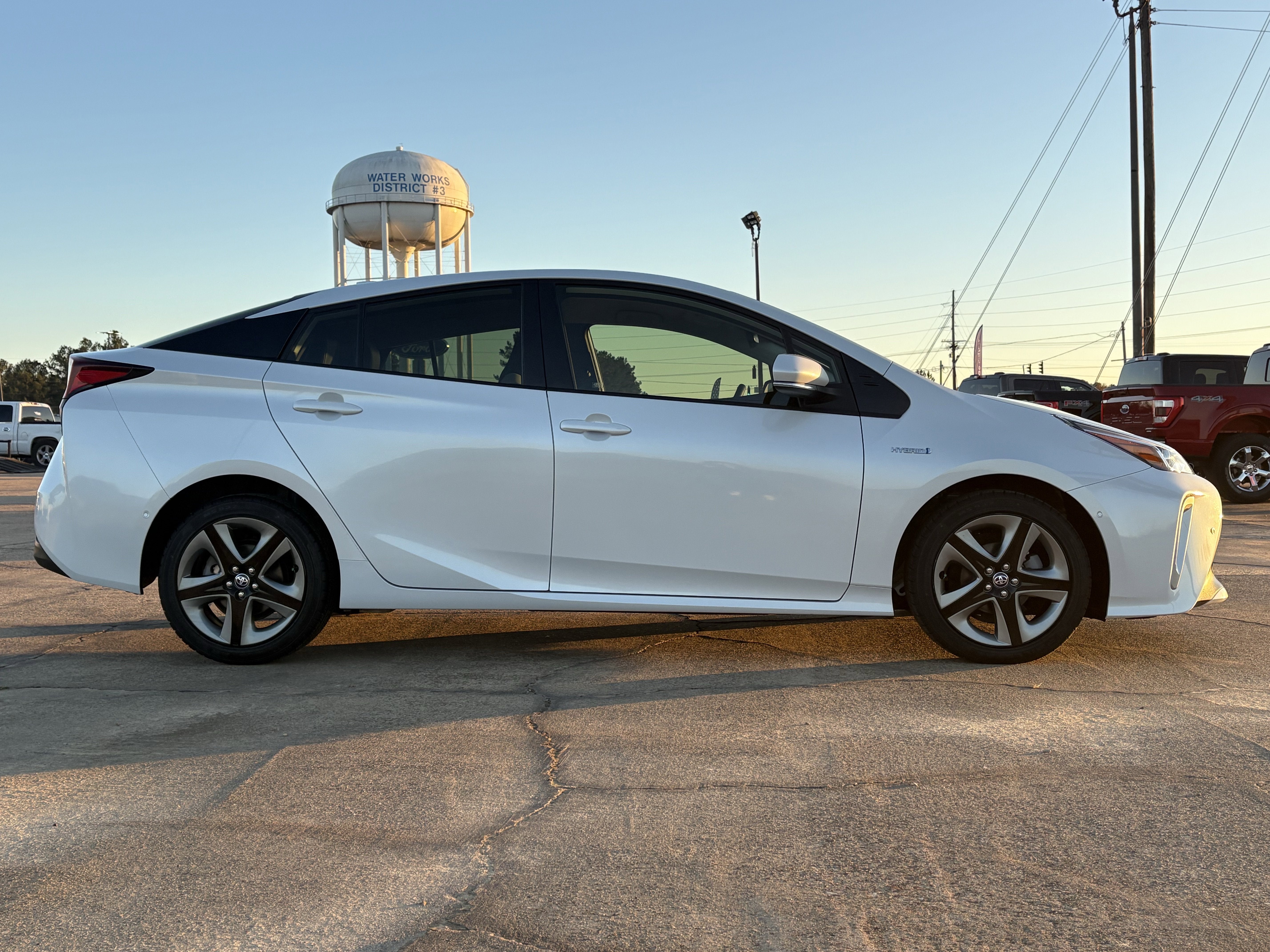 2022 Toyota Prius XLE